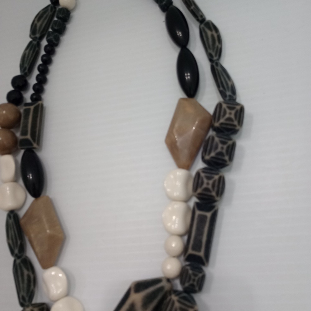 Alisha D Made in Italy Chunky Multi-Bead Statement Necklace 28-30" - Picture 4 of 8
